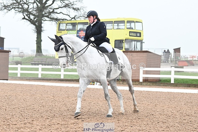 240217A-120805-02538 - 179-Sophie.Gregory-Lady.Lucydale