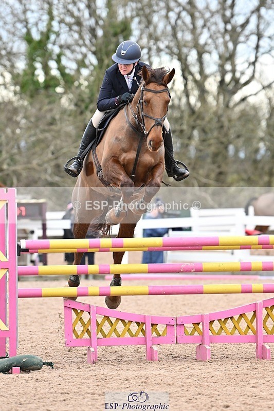 250112-143021-01650 - Cls 21 Foxhunter and 1.20m Open