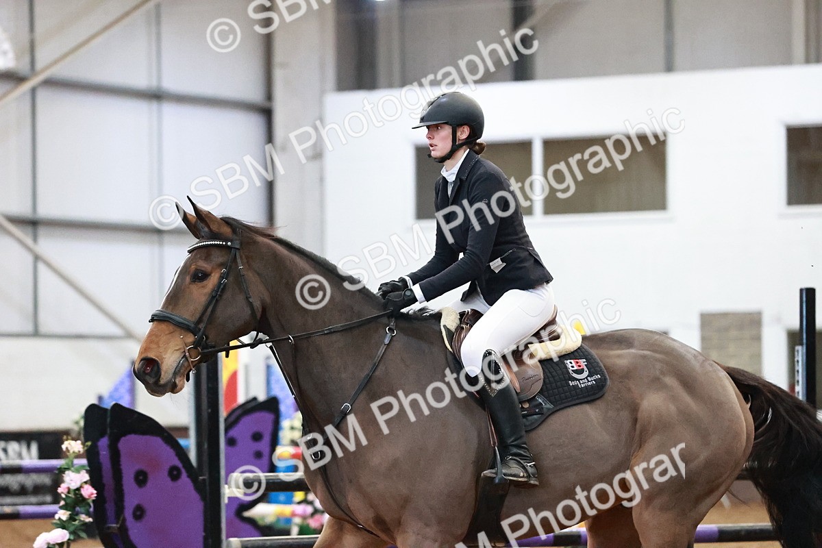 SBM_002865 - Class 10 - Senior Newcomer 1.10m