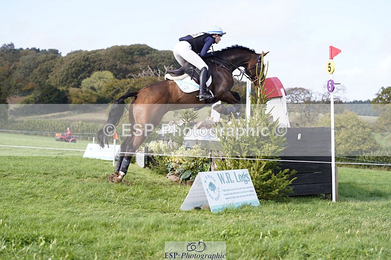 241025-123636-07966 - 105-Bella.Innes.Ker-MBF.KELVIN.DELLA.CACCIA