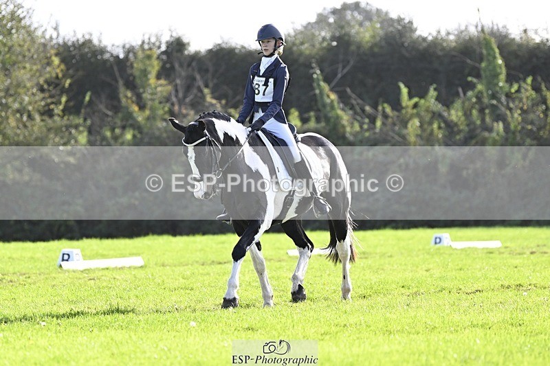 241025-142548-09643 - 387-Kelly.Knockaert-PIPER.II