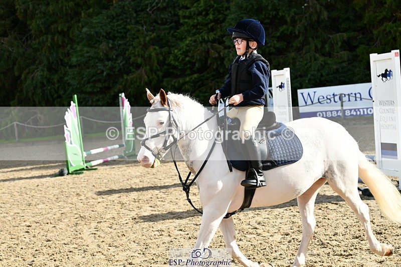 251004A-105551-00471 - Classes 4 & 5 50cm