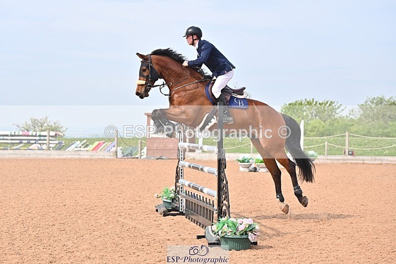 260509-104750-01690 - Cls 26a Snr Foxhunter