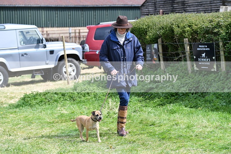 WJ5_0354 - Class 7 Best Terrier