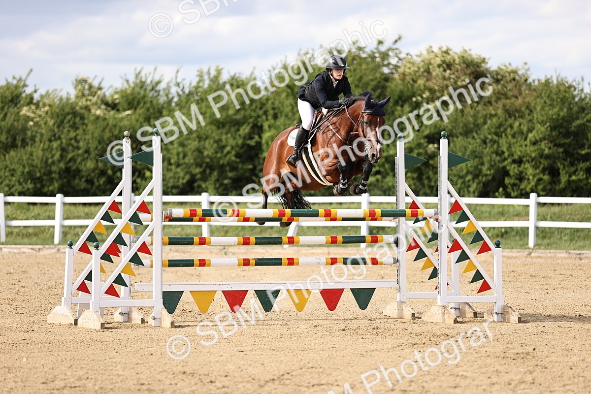 SBM_003687 - Class 13 - Senior Foxhunter - 1.20m