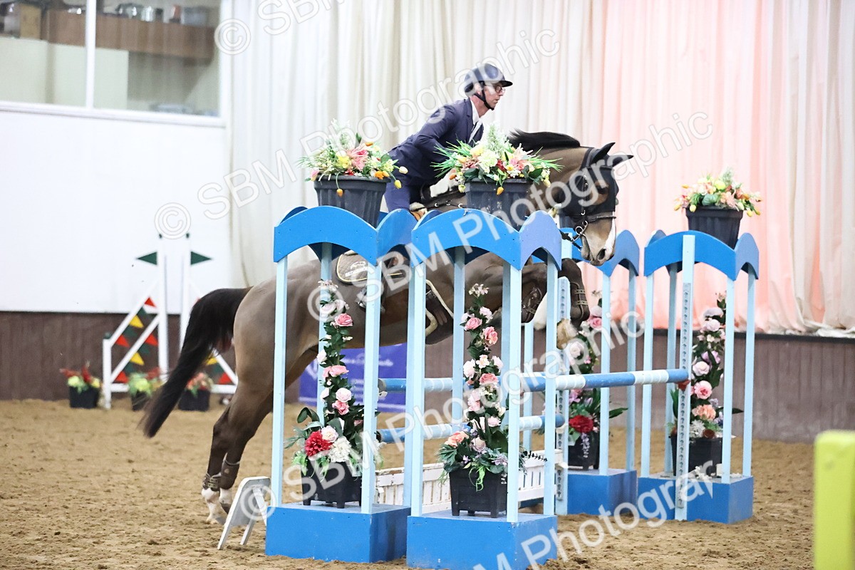 SBM_002240 - Class 9 - Senior Discovery - 1.00m