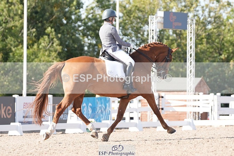 250906-160928-04965 - 051-Yvonne.MasonGF.Demellia