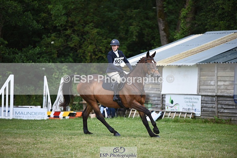 240630-121234-00657 - 927-Jen_Unwin-Hun_Ros_Tolketna