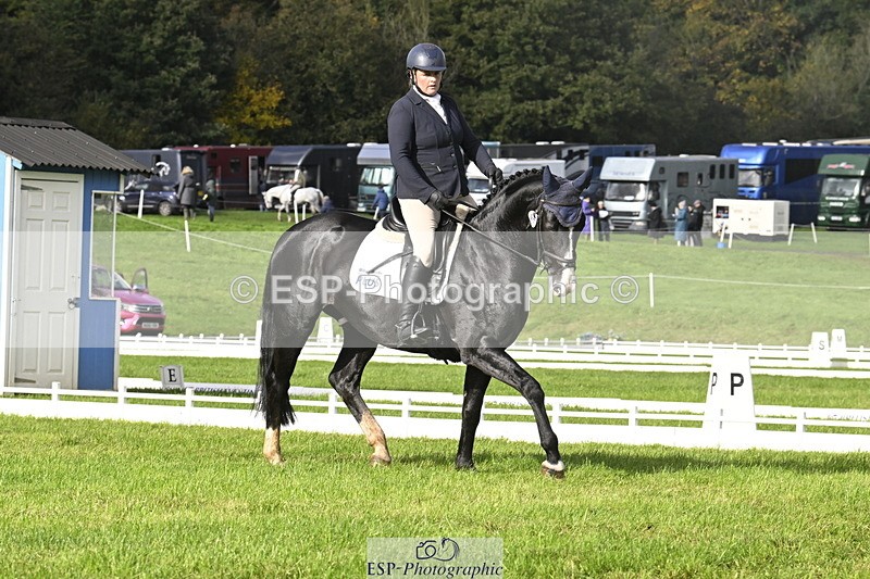 251023A-141902-04338 - E-381-Charlotte.Rowe