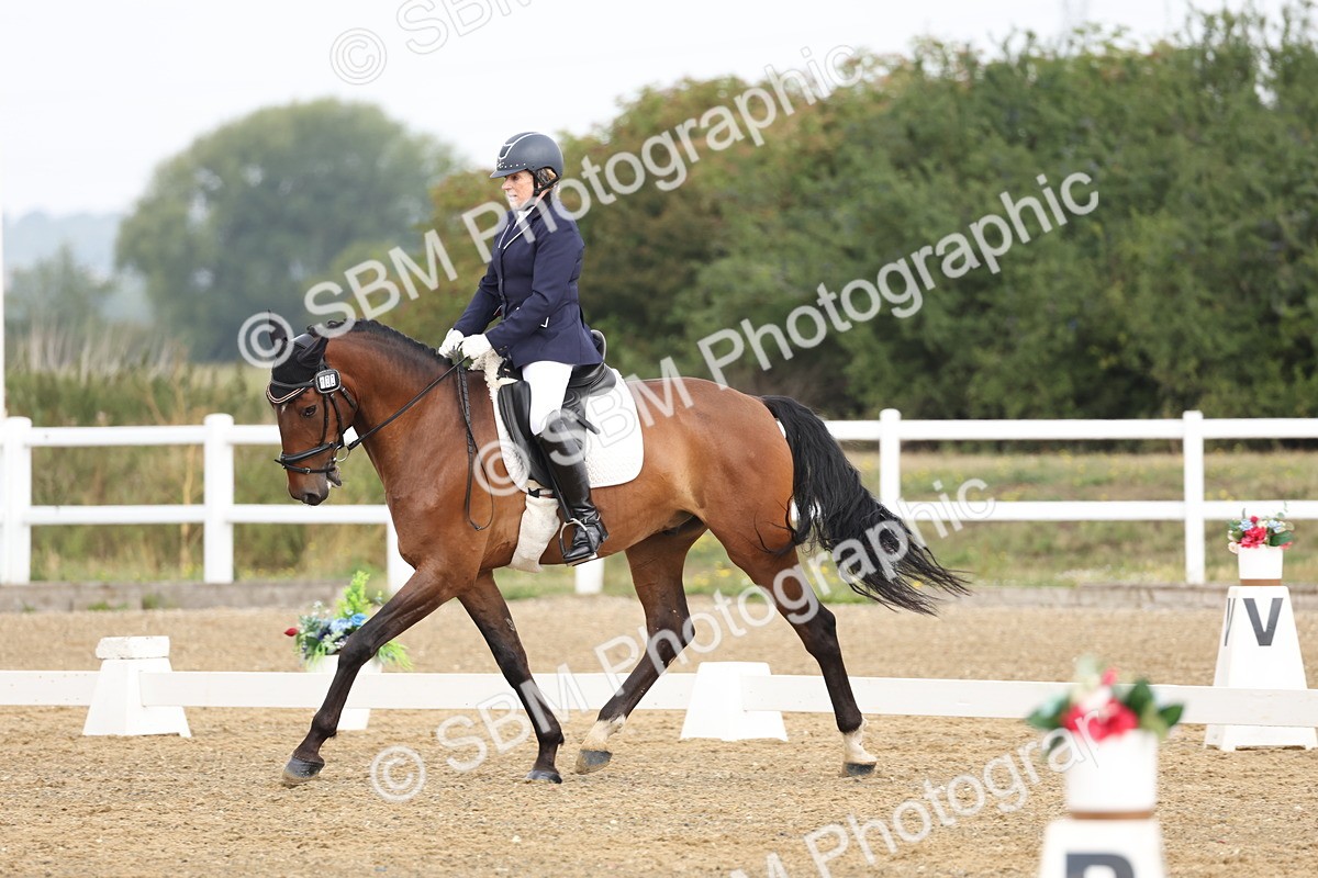 SBM_005767 - Class 6 - Novice 6 - 10.26-11.29