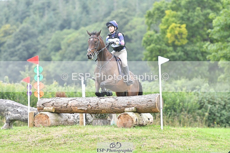 240803-113620-03238 - 109-Harriet_Parkes-JUST_HENNY