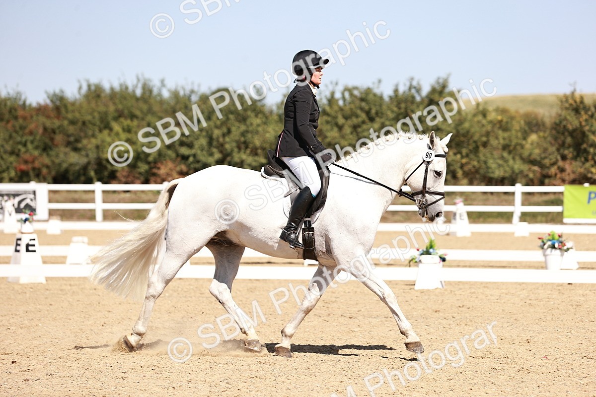 SBM_004948 - Class 12 - Novice 5 - 12.02-12.44