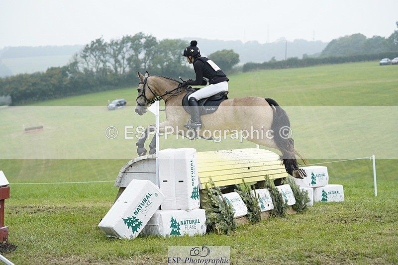 240901A-132848-09610 - 326-Lily.Howell-WOODFIELD.GOLD