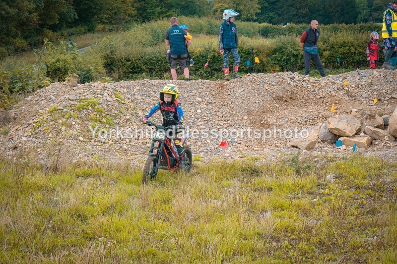 DSCF0132 - Ripon MC Trial 27/09- kids