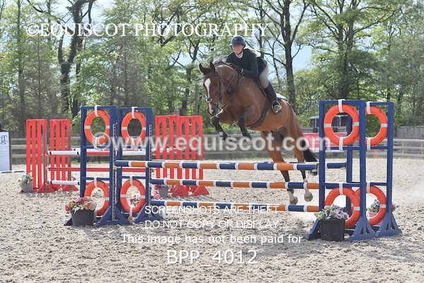 BPP_4012 - CLASS 9 - FRI - Senior Newcomers/ 1.10m Open