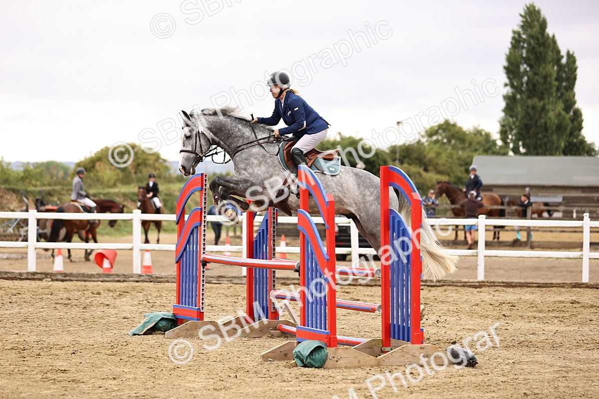 SBM_024724 - Class 9 - Senior British Novice - 90cm