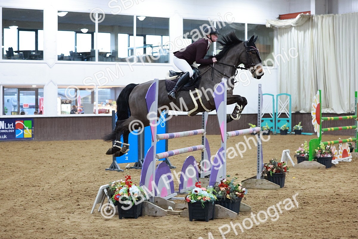 SBM_004293 - Class 13 - Redpost Equestrian Senior Foxhunter/ 1.20m Open