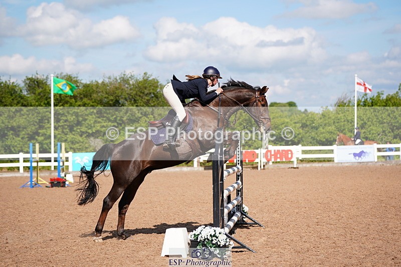 240525A-091104-05019 - Cls 13 Snr 1.05m and 1.10m