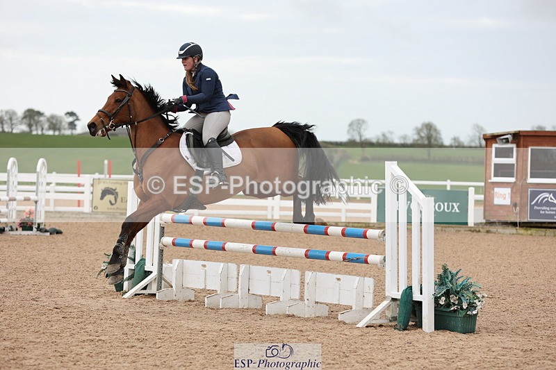 240406A-112514-03056 - Cls 20 British Novice and 90cm Open