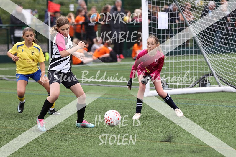 1DX31211 - Sat 6th U12 Girls