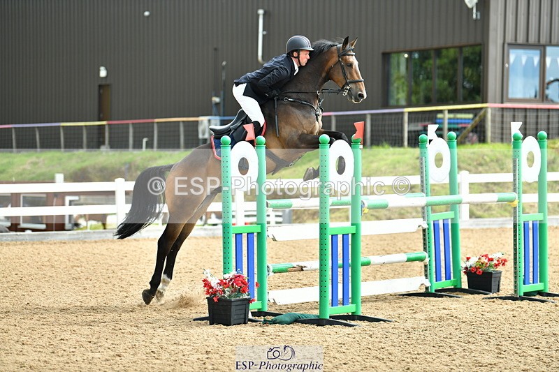 230721A-102325-05118 - Cls 30, 6 Yr Olds 1.20m