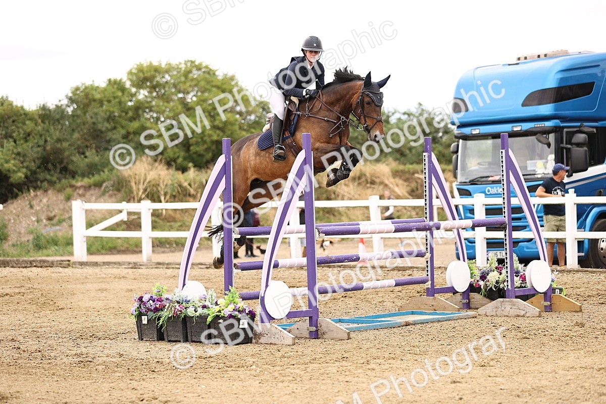 SBM_003119 - Class 21 - Senior Newcomers - 1.10m