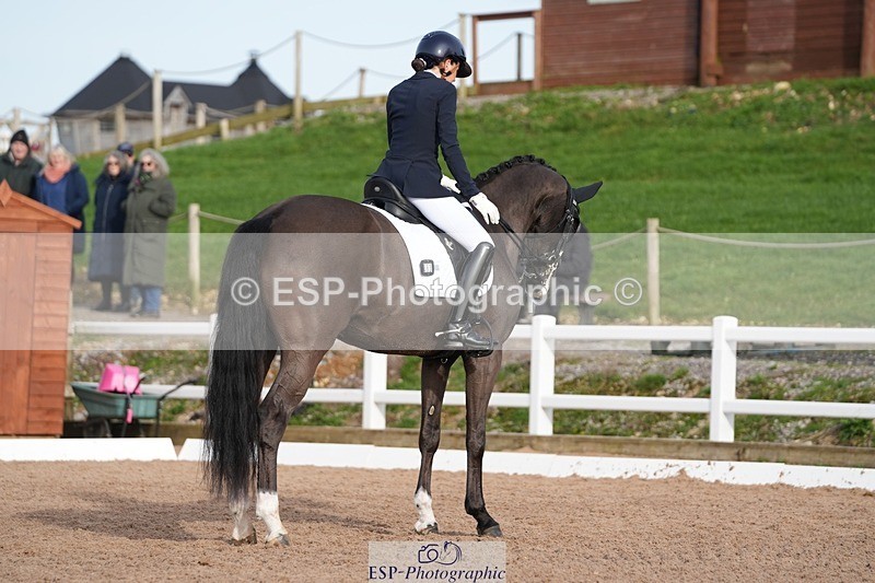 260214-140442-04355 - 083-Toni.Terry