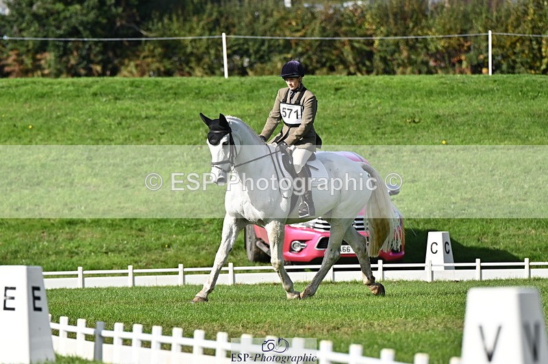 251024A-121814-09917 - G-571-Zoe.Mccanlis