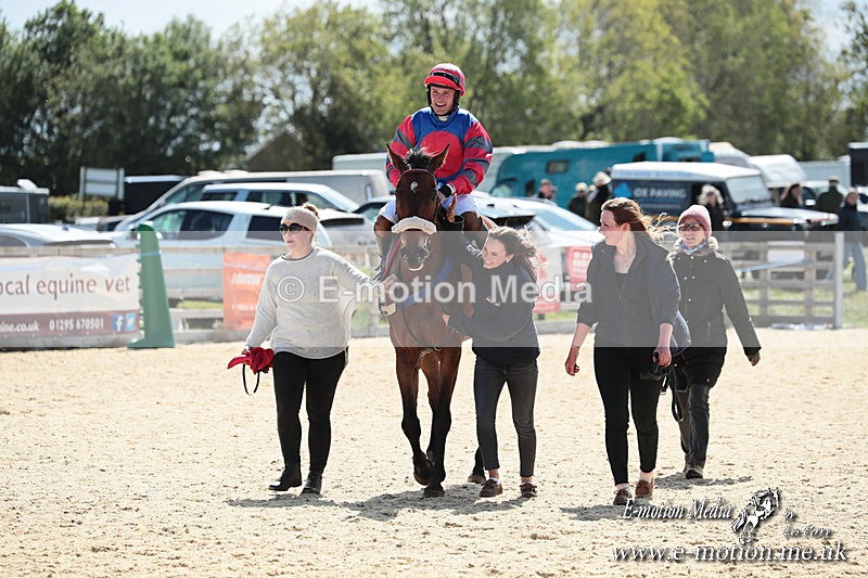 PtP 050525 211 - Mollington Races 05/05/25