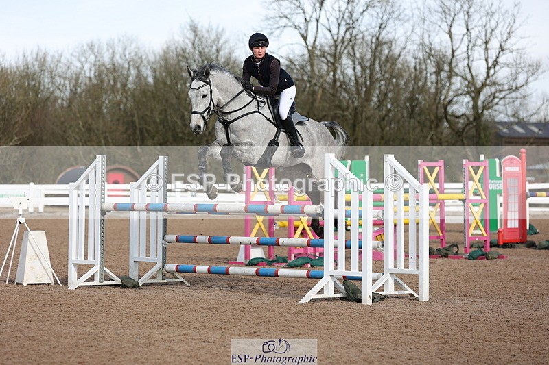 240223A-112215-00815 - Cls 4 Snr 1.05m Open