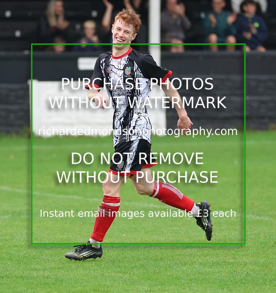 533A0378 - Kendal Town vs Blyth Town (29/8/26)