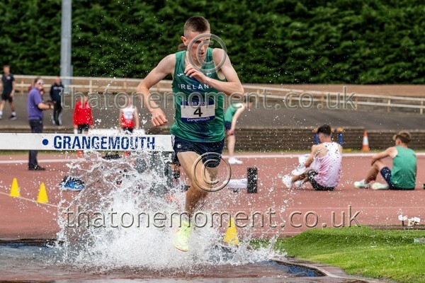 SIAB23-915121 - Track Male Set Two