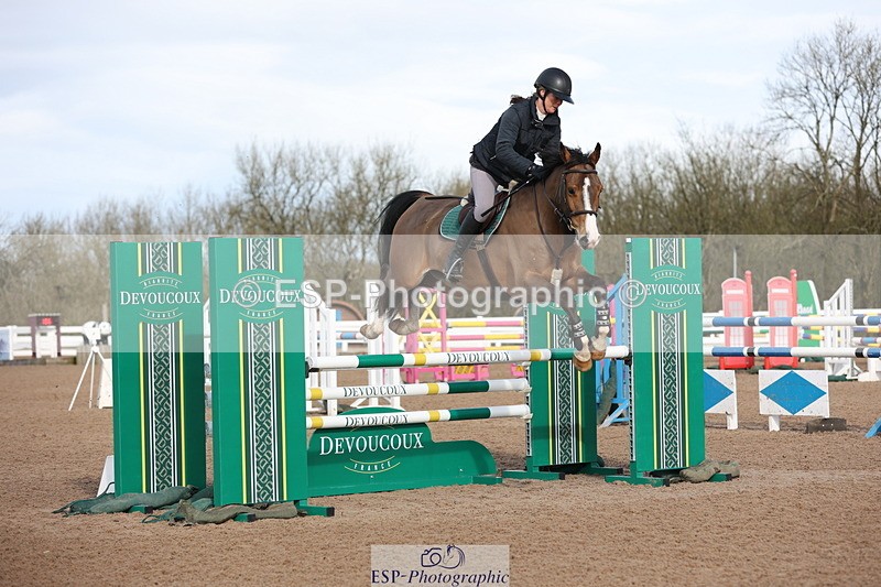 240223A-112405-00831 - Cls 4 Snr 1.05m Open