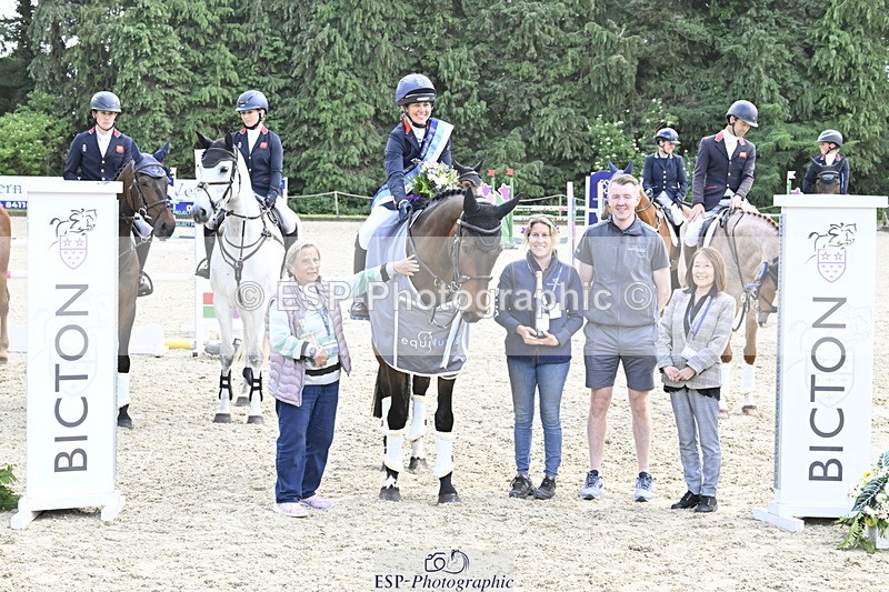 250525A-161312-18549 - Presentations Section C CCI 2 Star Long