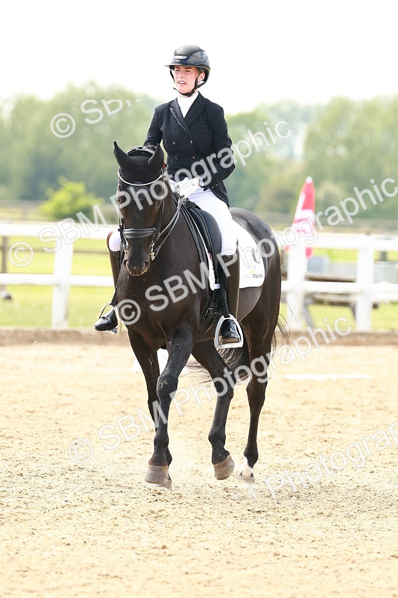 0B8A7069 - Class 12 - Medium 4