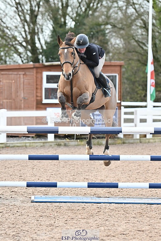 231208A-134640-00993 - Cls 6 Foxhunter & 1.20m Open