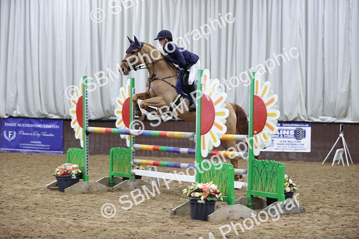 SBM_001281 - Class 4 - Senior Newcomers/ 1.10m Open
