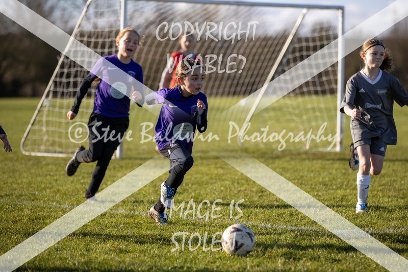 1DX31416 - 2026-01-17 FC Abbey Meads U9 Purple Girls V Develop FC U9 Girls