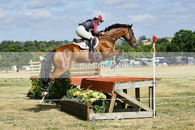 PCXC 100 200822 248a - Equestrian