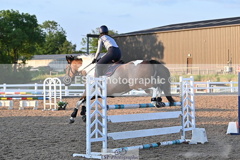 240625A-202347-01544 - Cls 09 & 10 100cm