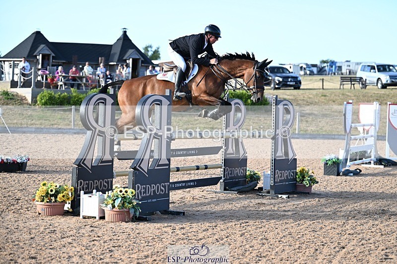 260731-191236-07092 - Cls 15 Snr Foxhunter
