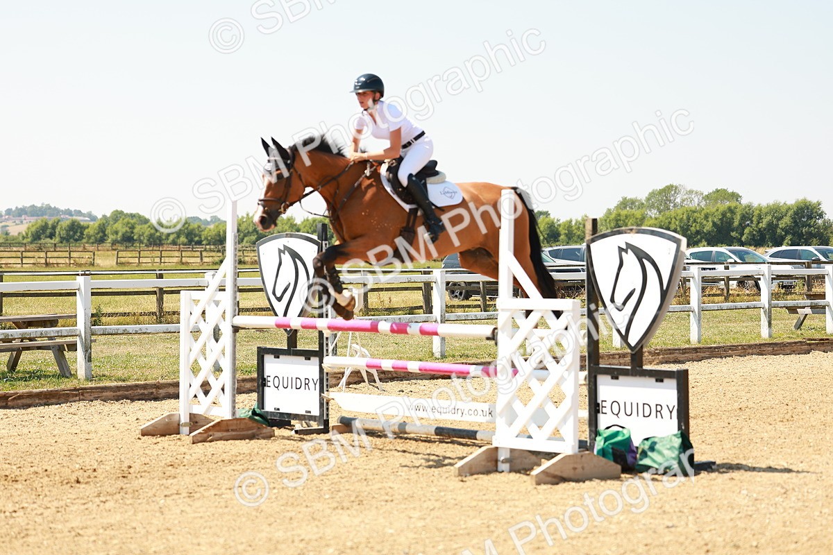 SBM_001307 - Class 4 - Senior Newcomers - 1.10m