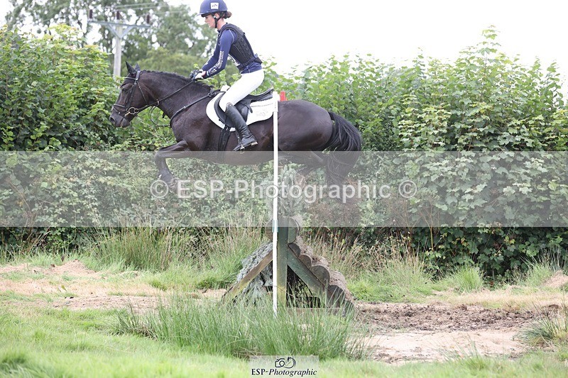 230820X-143058-3816 - BE100 XC 14.00 to 15.00 End