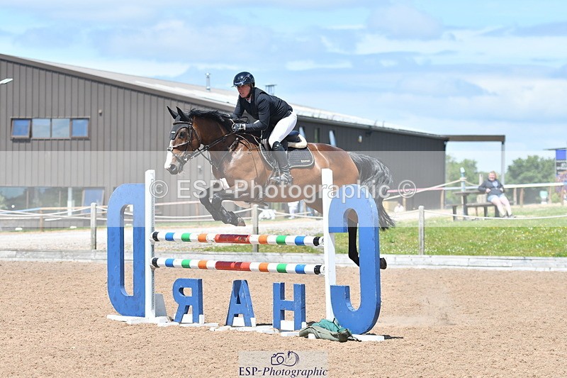 240609A-133402-05684 - Cls 18 Snr Newcomers and 1.10m Open