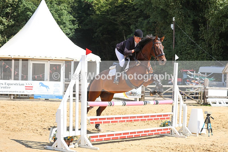 3E7A1515 - Class 10: 90cm open