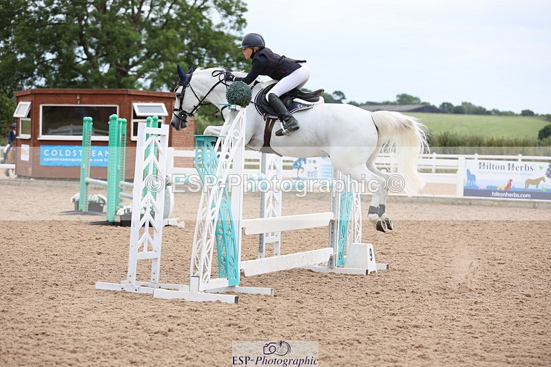 240630A-163542-15241 - Cls 33 Foxhunter and 1.10m Open