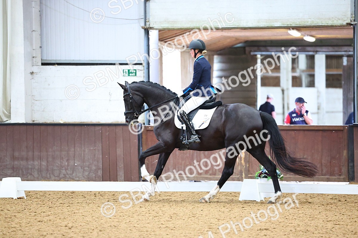 SBM_006084 - Class 5 - Novice 6 - 10.47-11.43