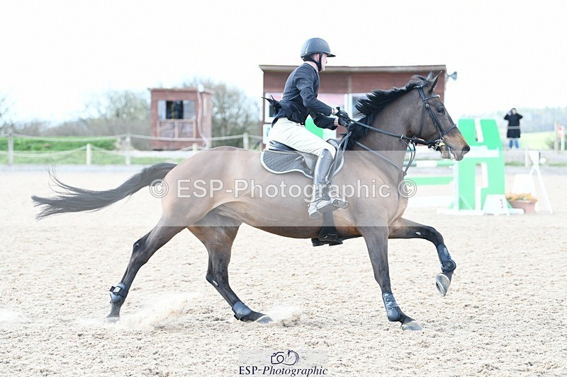 250328-125805-01103 - Cls 3 Snr Foxhunter