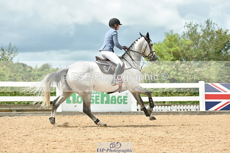 230723A-134726-12140 - Cls 24, 1 Star Gold 1.30m