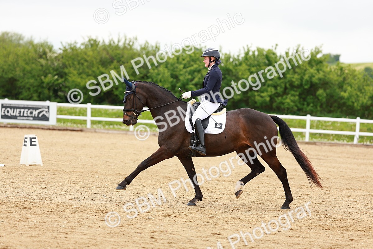SBM_006857 - Class 24-25 - AM4 AM6